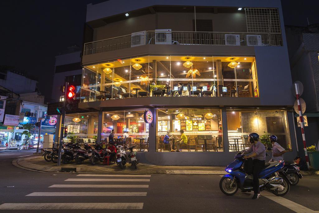 The Transit House Aparthotel Ho Chi Minh City Exterior photo